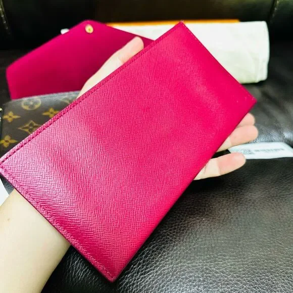 Louis Vuitton Felicie Pochette - Picture 13 of 16